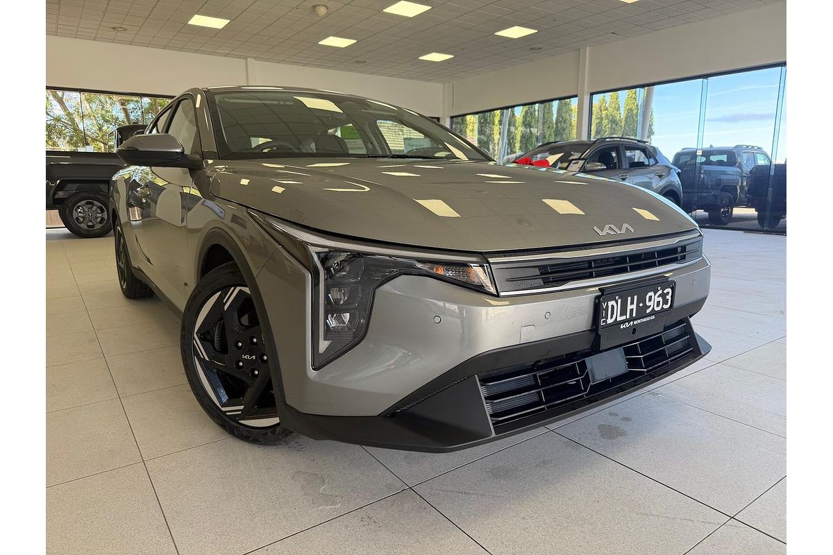 2025 Kia K4 Sport CL4m