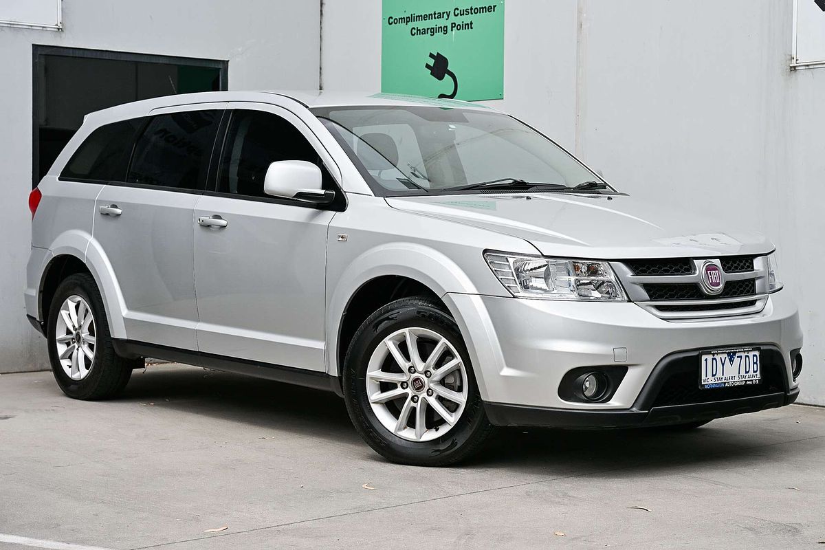 2014 Fiat Freemont Base JF