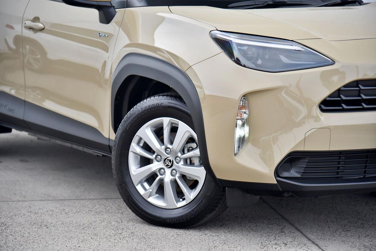 2025 Toyota Yaris Cross GX MXPJ10R