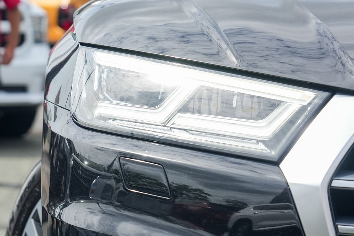 2020 Audi Q5 45 TFSI sport FY