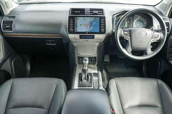2022 Toyota Landcruiser Prado VX GDJ150R thumb-16