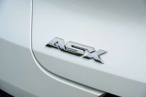 2025 Mitsubishi ASX Aspire XE thumb-18
