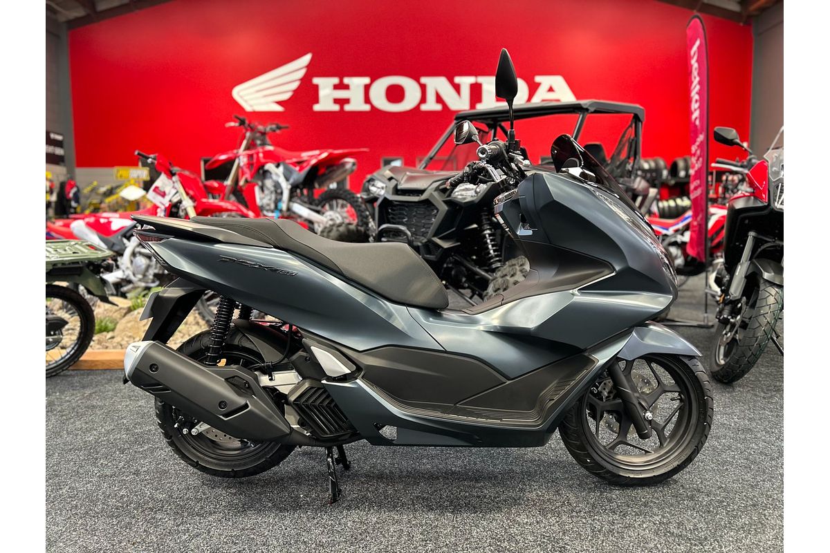 2025 Honda PCX160