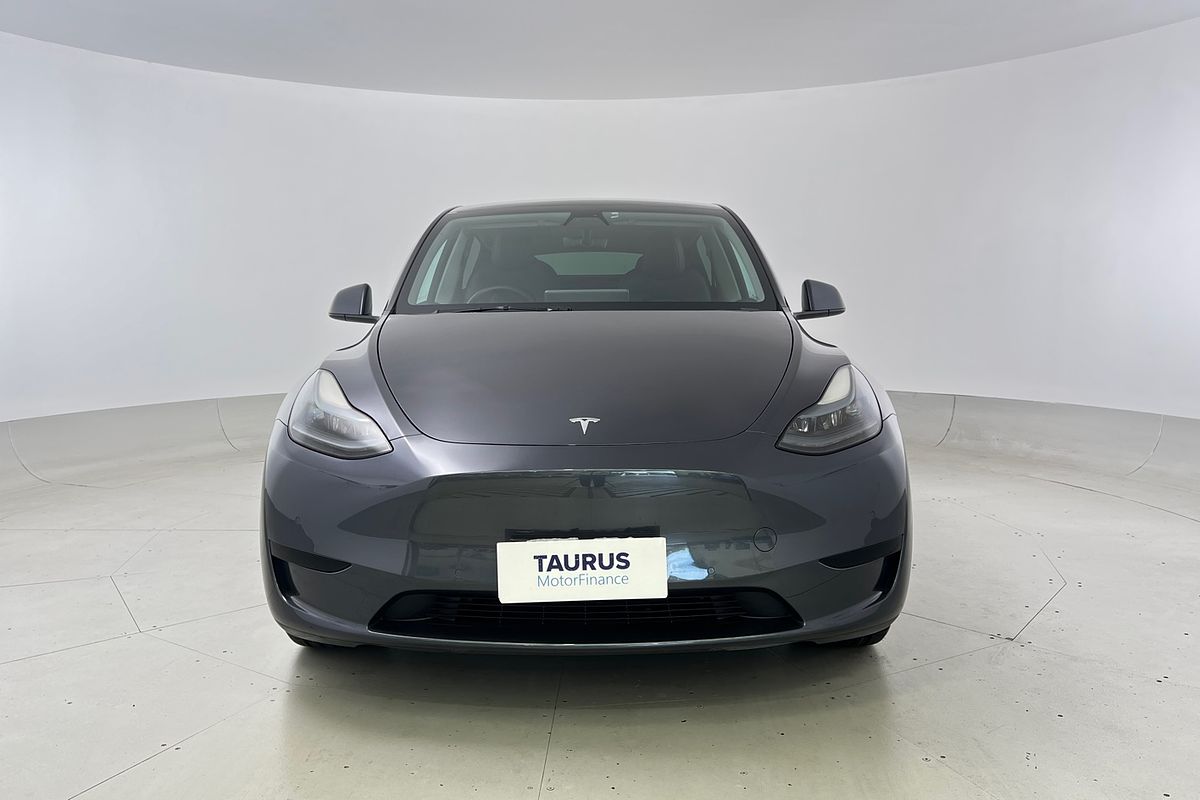 2022 Tesla Model Y Rear-Wheel Drive