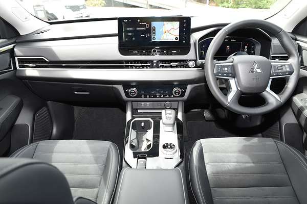 2025 Mitsubishi Outlander Aspire ZM thumb-16