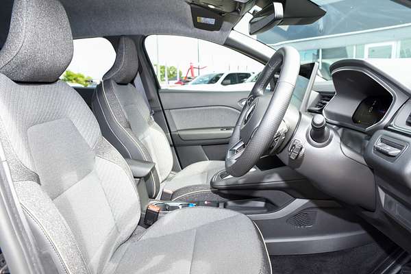 2025 Mitsubishi ASX Aspire XE thumb-9