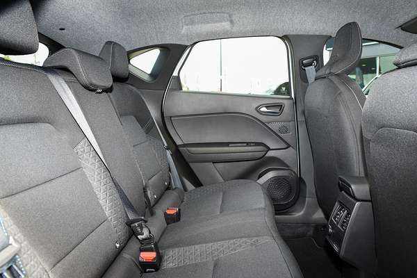 2025 Mitsubishi ASX LS XE thumb-8