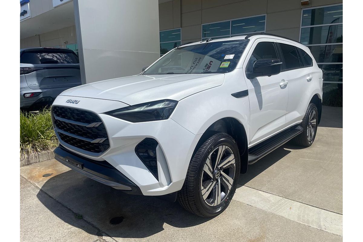 2026 Isuzu MU-X LS-T