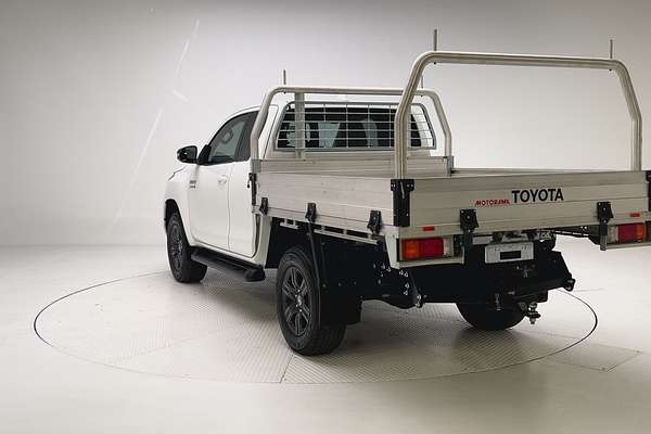 2023 Toyota Hilux SR GUN126R thumb-8