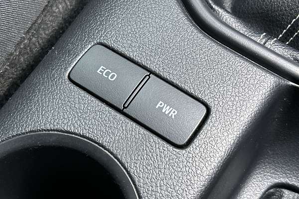 2023 Toyota Hilux SR GUN126R thumb-15