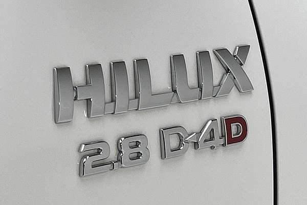 2023 Toyota Hilux SR GUN126R thumb-21