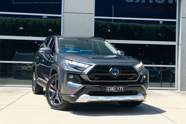 2024 Toyota RAV4 Edge AXAH54R