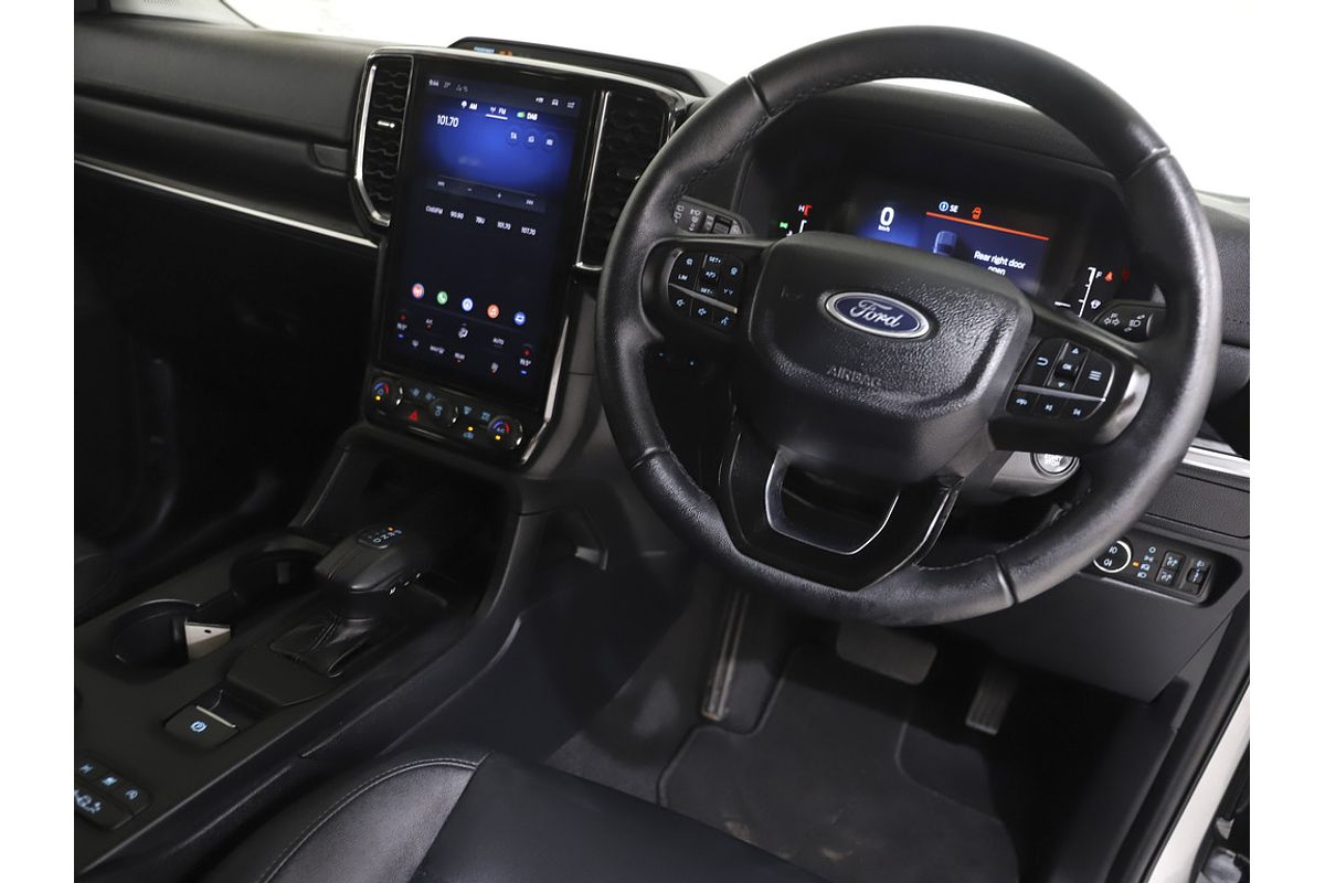 Ford Everest 2024.50 SUV TREND . 2.0L BiT DSL 10 SPD AUTO 4X4 .