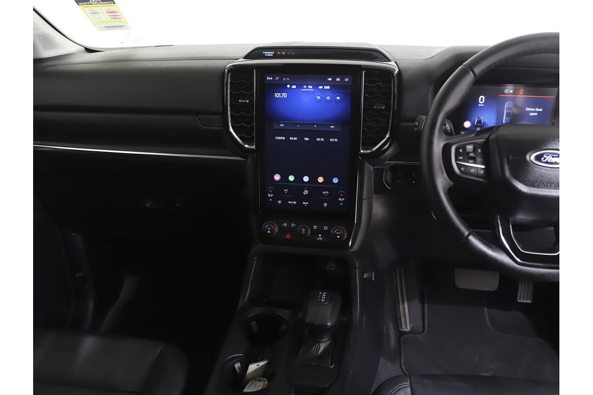 Ford Everest 2024.50 SUV TREND . 2.0L BiT DSL 10 SPD AUTO 4X4 .