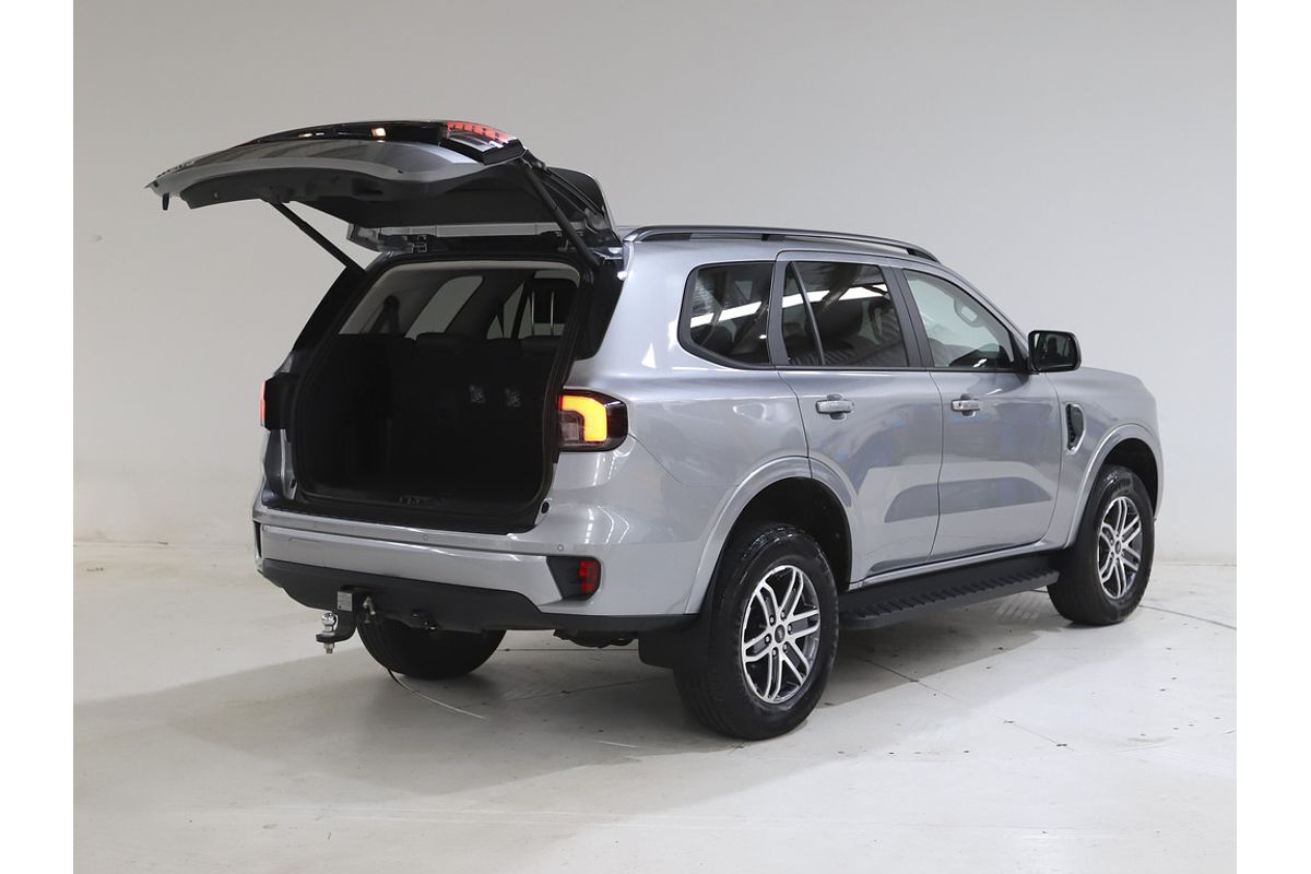 Ford Everest 2024.50 SUV TREND . 2.0L BiT DSL 10 SPD AUTO 4X4 .