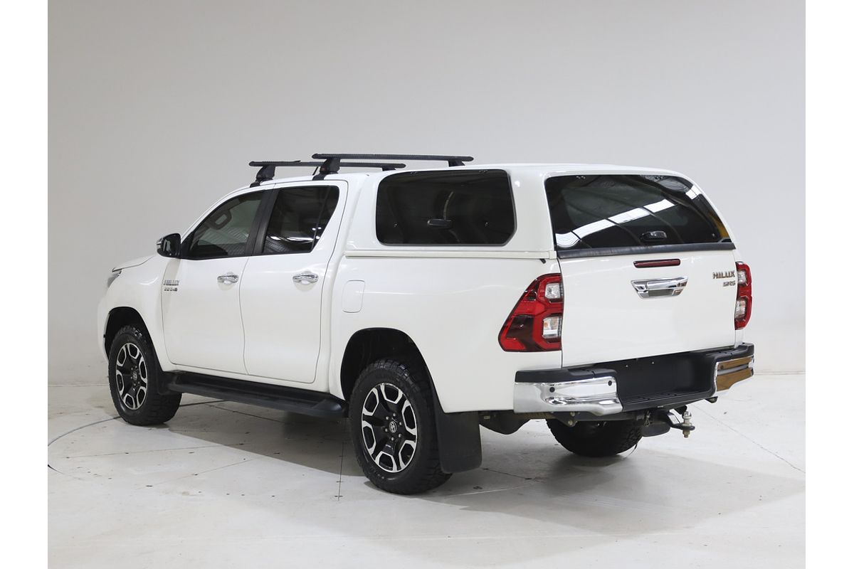 Hilux 4x4 SR5 2.8L T Diesel Automatic Double Cab 2L70350 001 Hilux 4x4 SR5 2.8L T Diesel Automatic Double Cab 2L70350 001