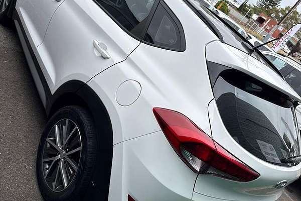 2017 Hyundai Tucson Active X TL thumb-2