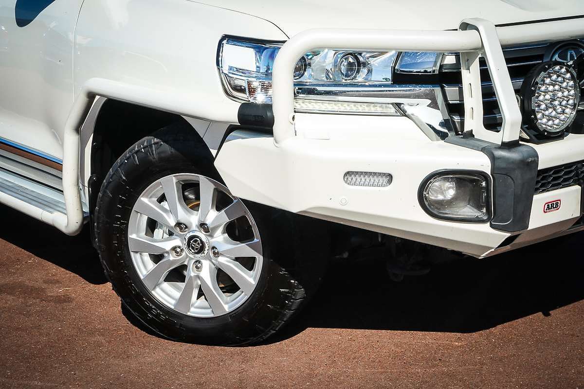 2021 Toyota Landcruiser Sahara VDJ200R