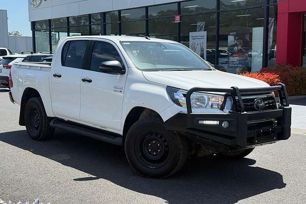 2020 Toyota Hilux SR GUN126R 4X4