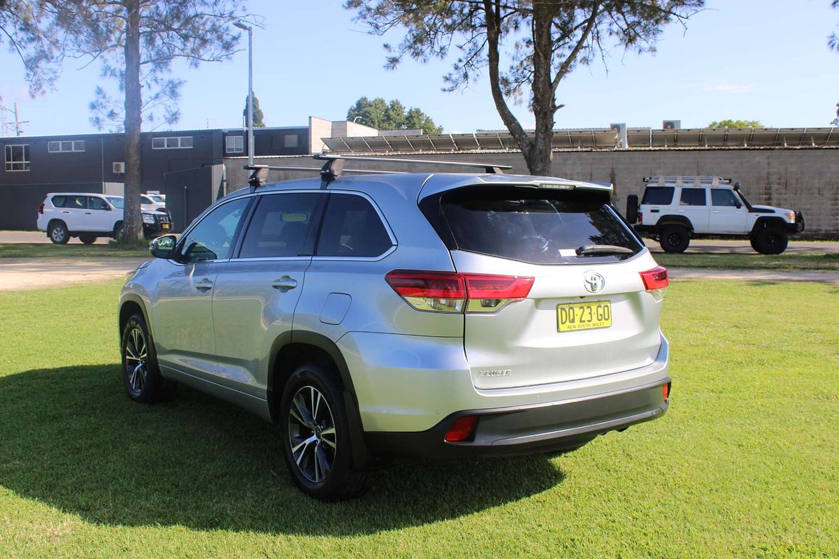 Kluger 4x2 GX 3.5L Petrol Automatic Wagon 9T87100 001