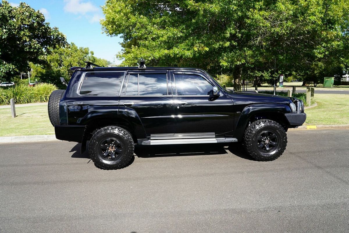 2013 Nissan Patrol ST-L Y62