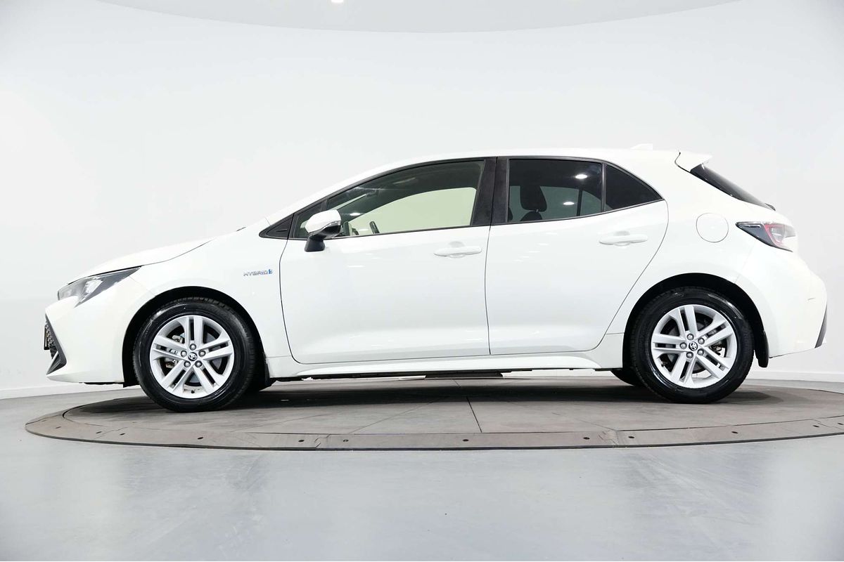 2019 Toyota Corolla SX Hybrid ZWE211R