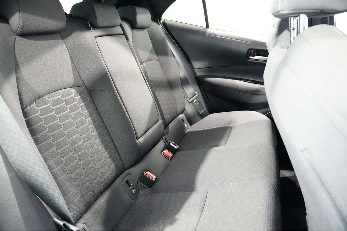 2019 Toyota Corolla SX Hybrid ZWE211R