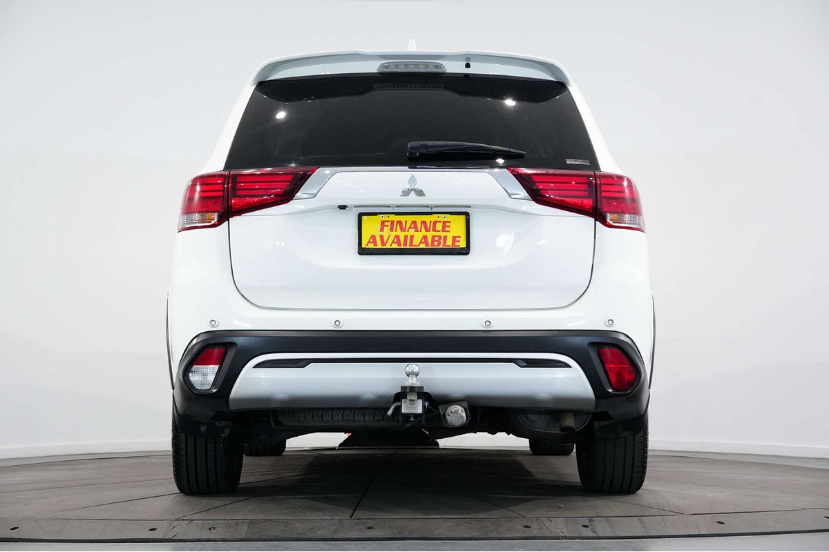 2020 Mitsubishi Outlander LS ZL