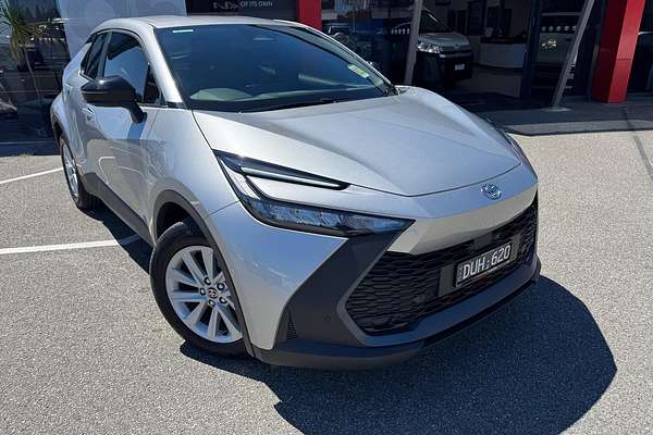 2025 Toyota C-HR GXL ZYX20R