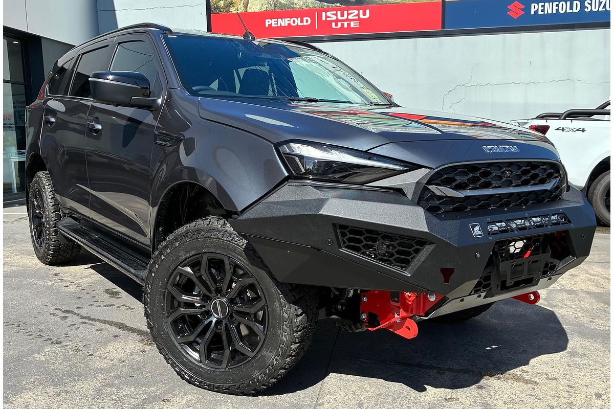 2025 Isuzu MU-X LS-T