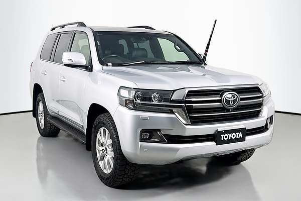 2020 Toyota Landcruiser Sahara VDJ200R