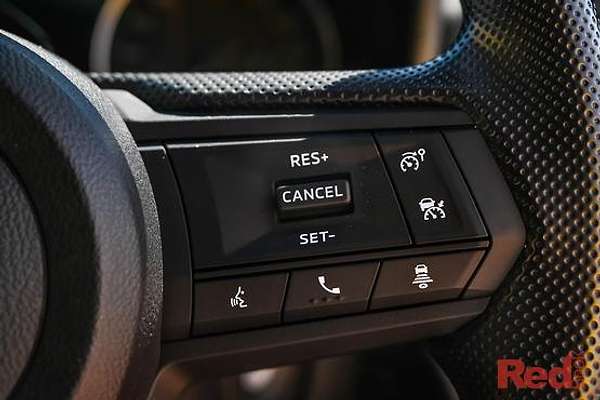 2025 Mitsubishi Triton GLX+ MV 4X4 thumb-11