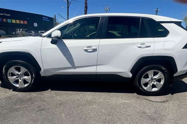 2021 Toyota RAV4 GX AXAH54R