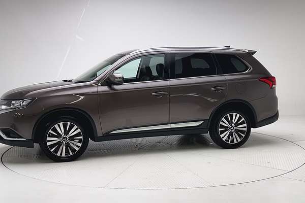 2019 Mitsubishi Outlander LS ZL thumb-6