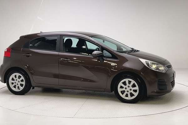 2016 Kia Rio S UB thumb-3