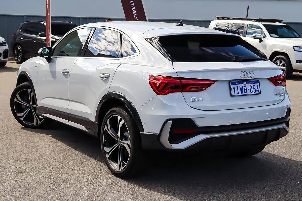 2022 Audi Q3 40 TFSI F3