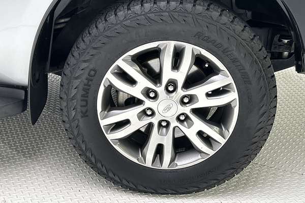 2017 Ford Everest Trend UA 3.2L thumb-9