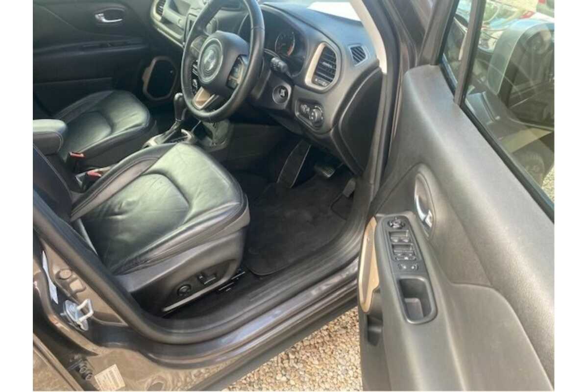 2016 Jeep Renegade Limited BU