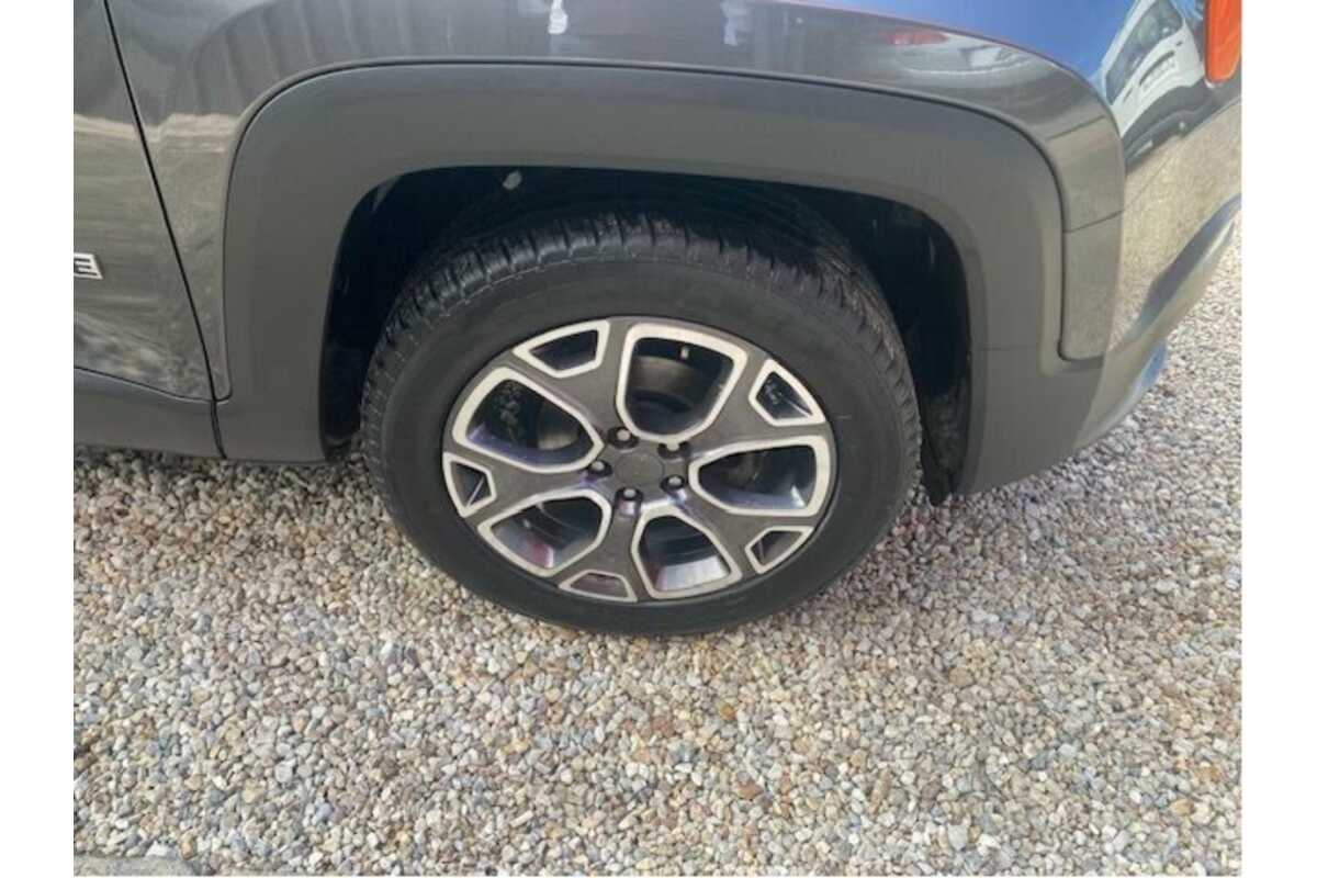 2016 Jeep Renegade Limited BU