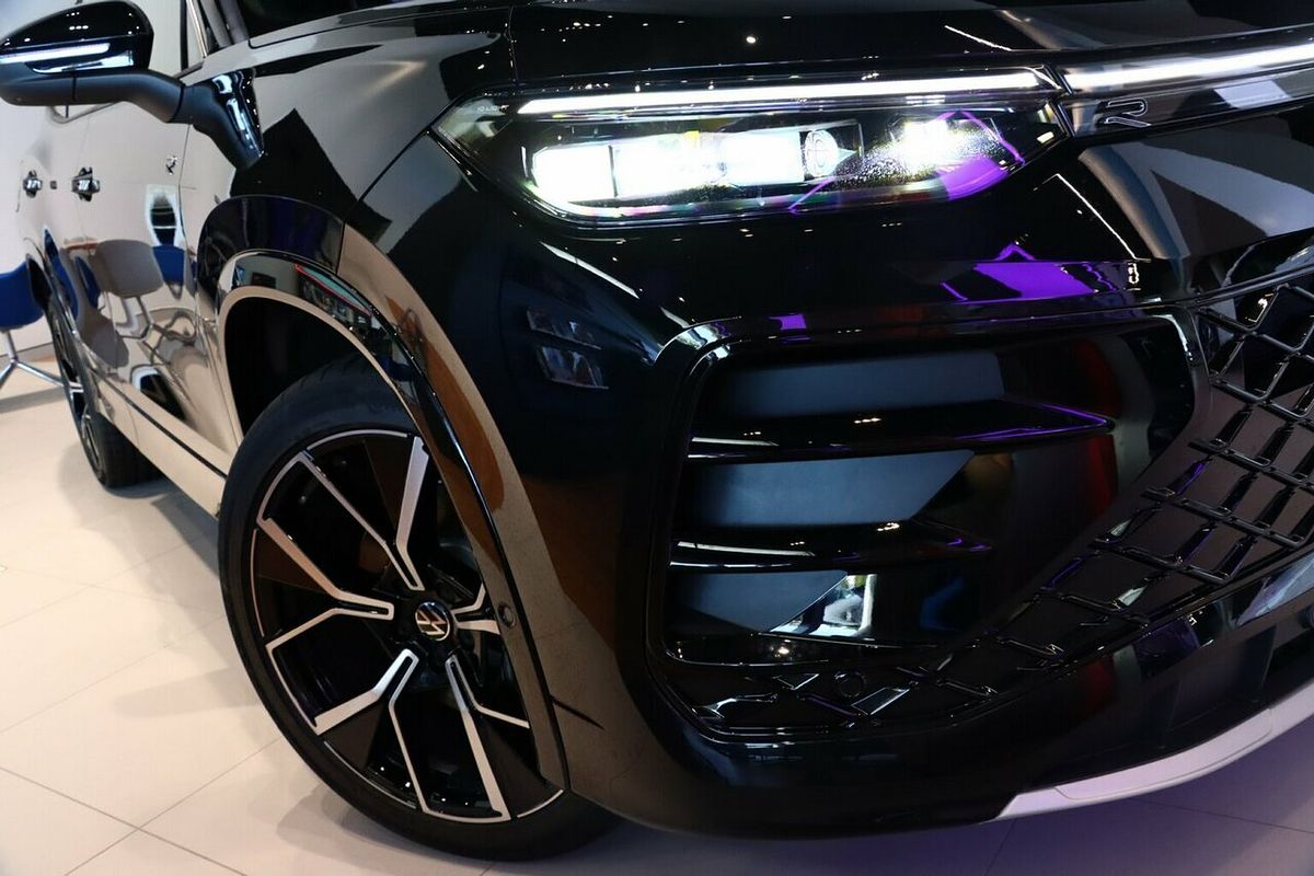 2025 Volkswagen Tayron 195TSI R-Line R4