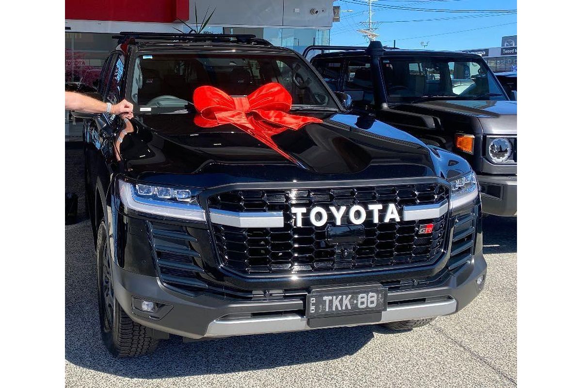 2024 Toyota Landcruiser GR Sport FJA300R