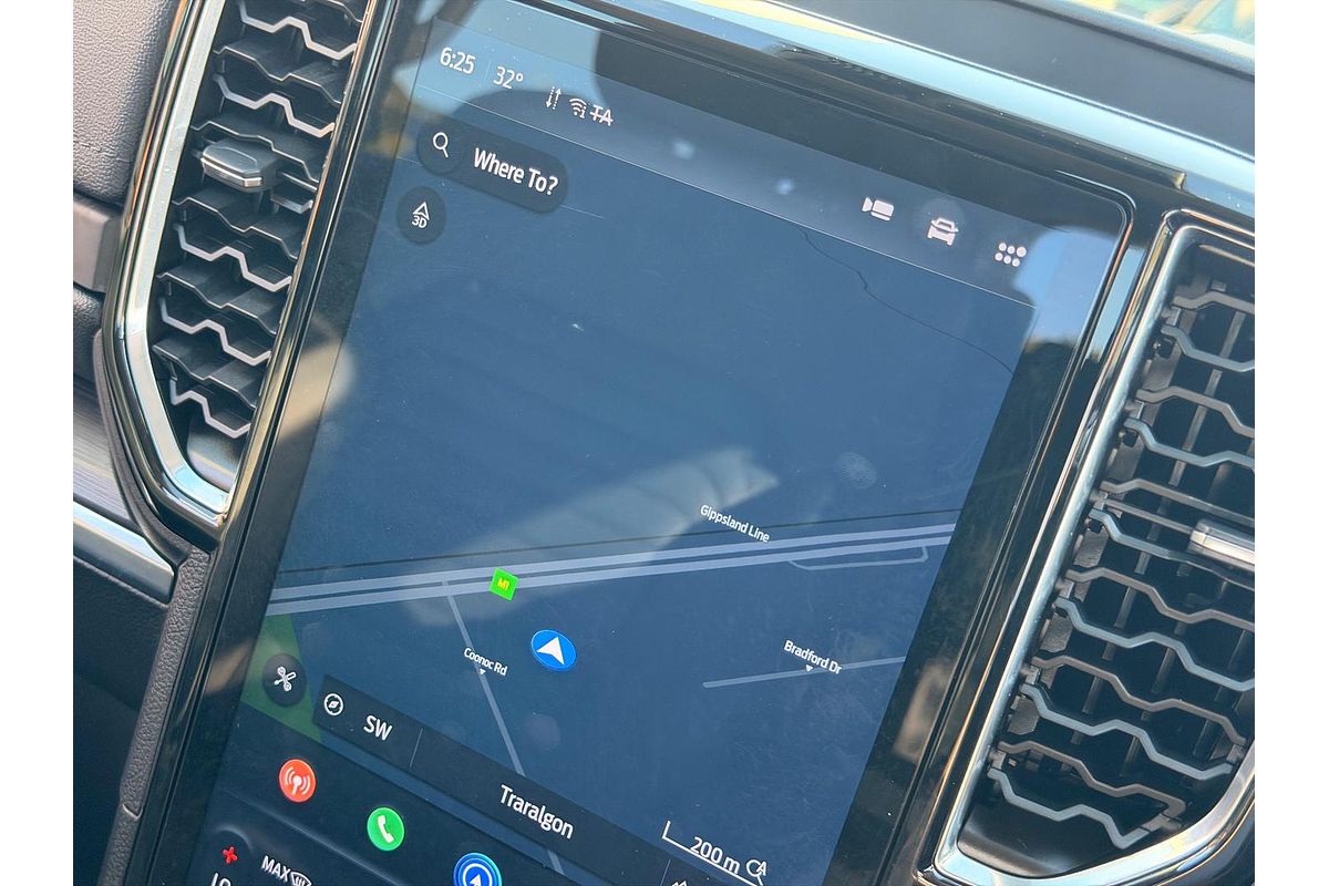 2025 Ford Everest Sport 2.0L