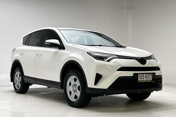 2017 Toyota RAV4 GX ZSA42R