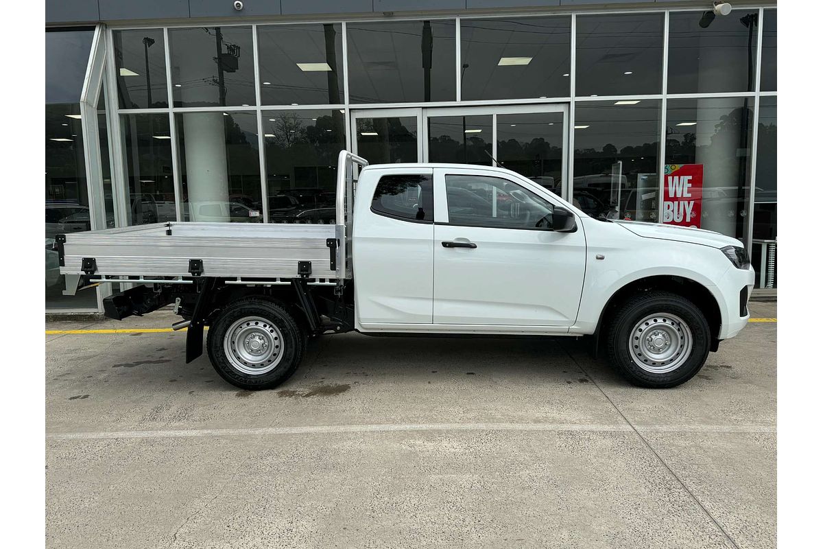 2026 Isuzu D-MAX SX High Ride Rear Wheel Drive