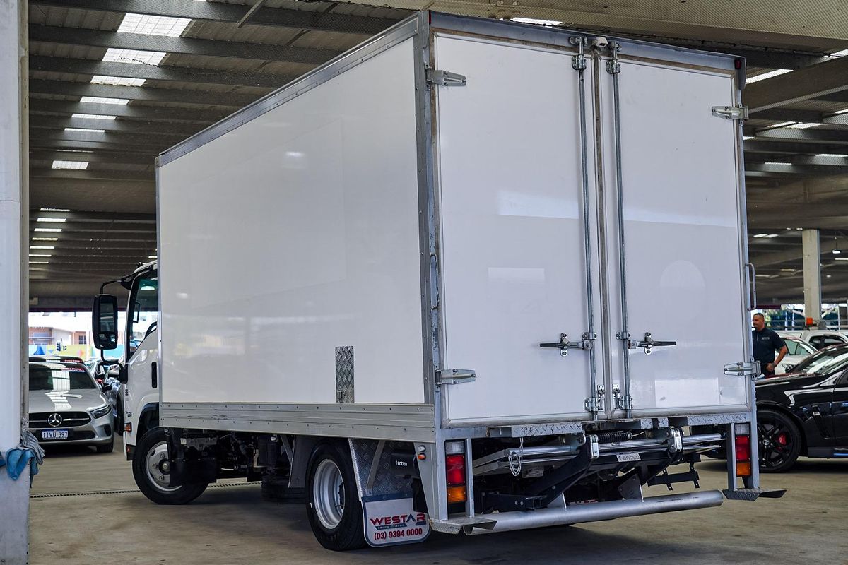 2022 Isuzu N Series NNR 45-150 4x2 SWB