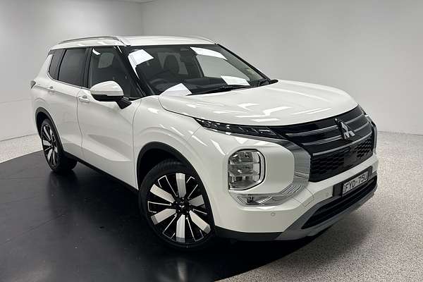 2025 Mitsubishi Outlander Aspire ZM