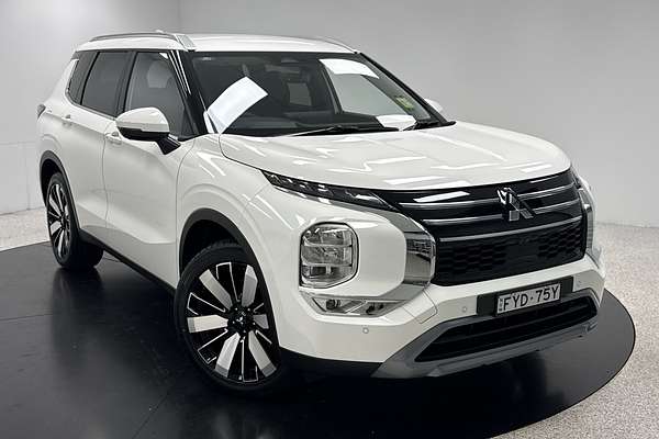 2025 Mitsubishi Outlander Aspire ZM