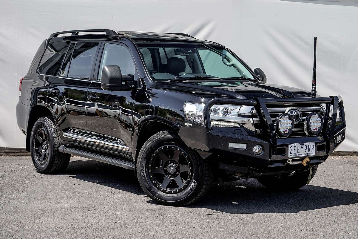 2019 Toyota Landcruiser Sahara VDJ200R