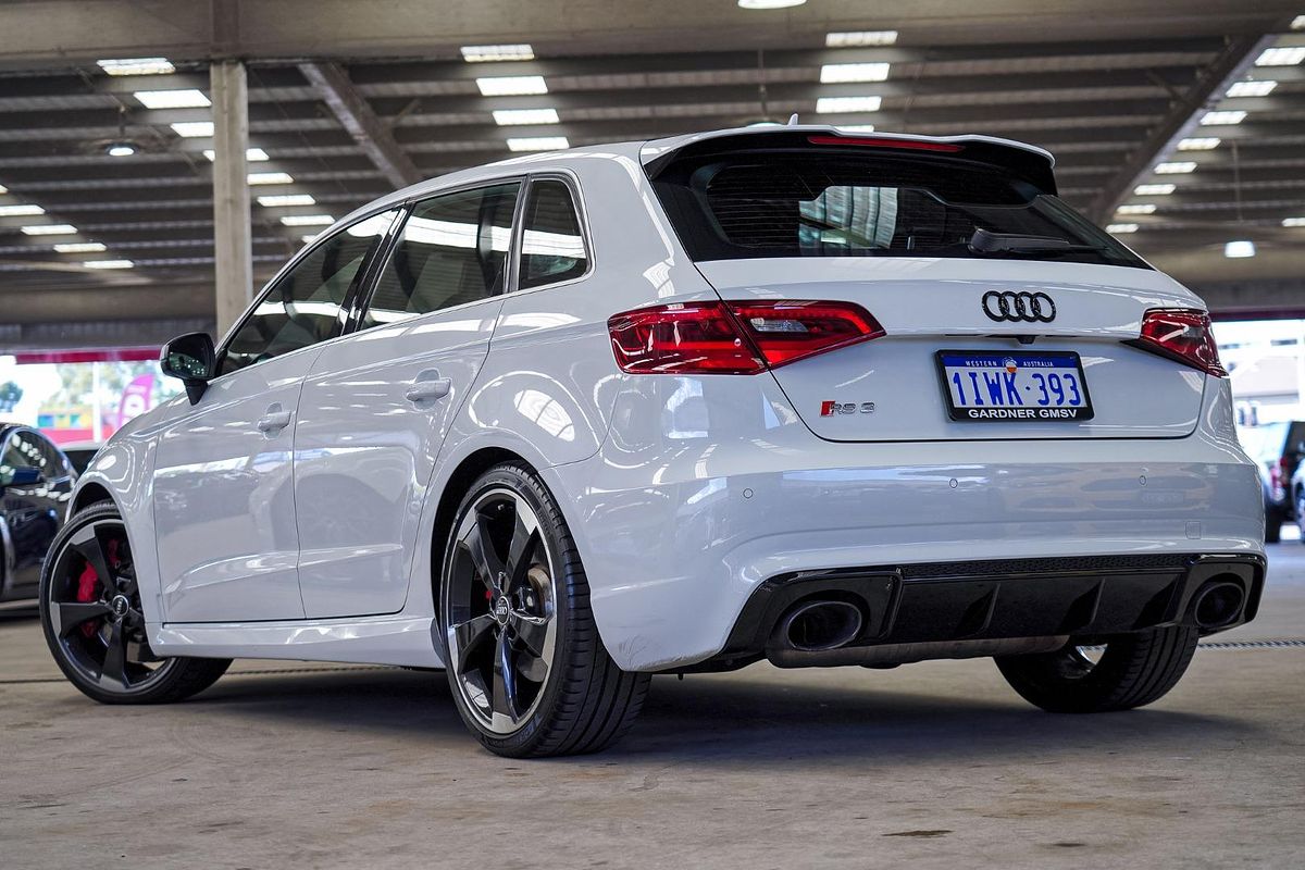 2016 Audi RS3 8V