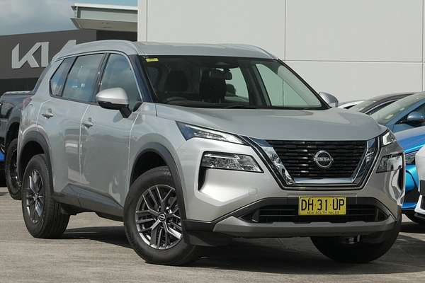 2023 Nissan X-TRAIL ST T33